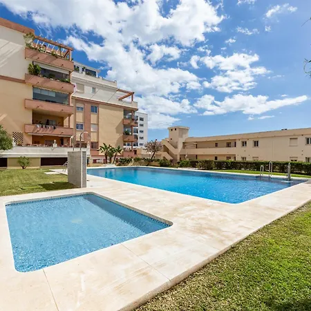 Vb Ave Marina Front Seaviews 2br *